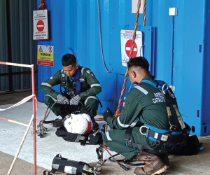 Authorised Entrant & Standby Person for Confined Space